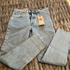 Levi’s High Rise 501 skinny jeans